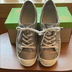 Josef Seibel Women's Metallic Sneakers